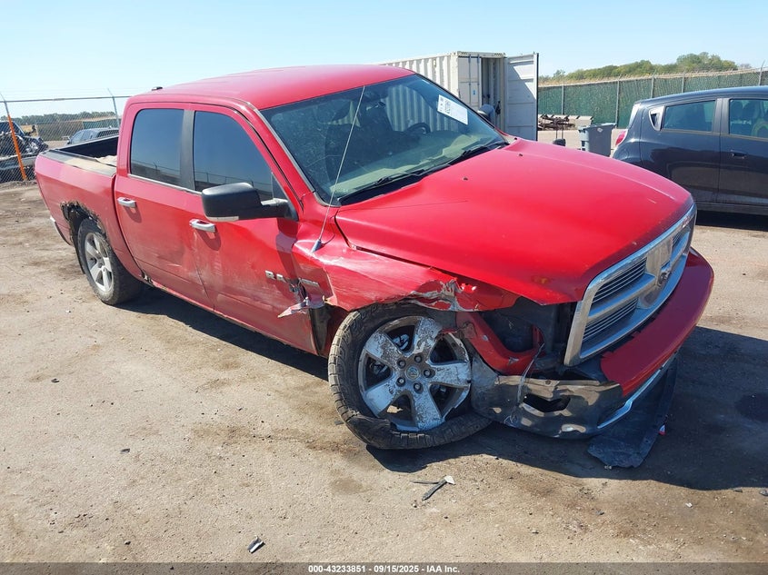 DODGE RAM 1500 SLT/SPORT/TRX