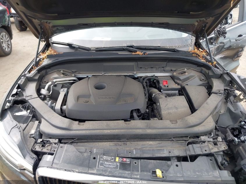 2018 Volvo Xc60 T5 Momentum VIN: LYV102RK4JB082162 Lot: 43233964