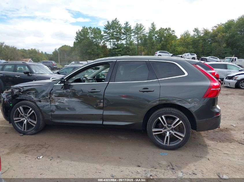 2018 Volvo Xc60 T5 Momentum VIN: LYV102RK4JB082162 Lot: 43233964