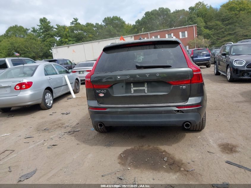 2018 Volvo Xc60 T5 Momentum VIN: LYV102RK4JB082162 Lot: 43233964
