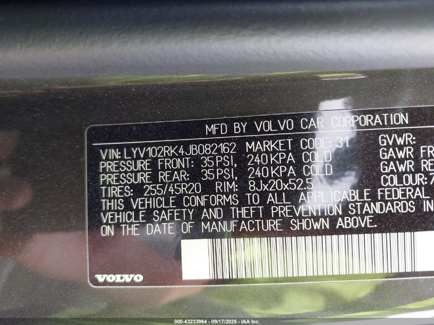 2018 Volvo Xc60 T5 Momentum VIN: LYV102RK4JB082162 Lot: 43233964