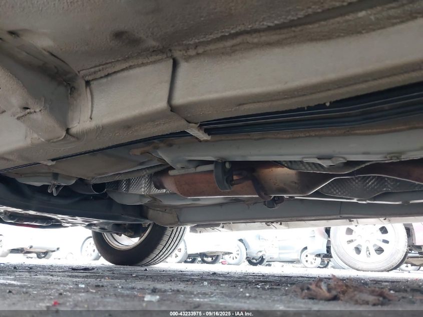 2010 Toyota Corolla S VIN: 1NXBU4EE8AZ255560 Lot: 43233975