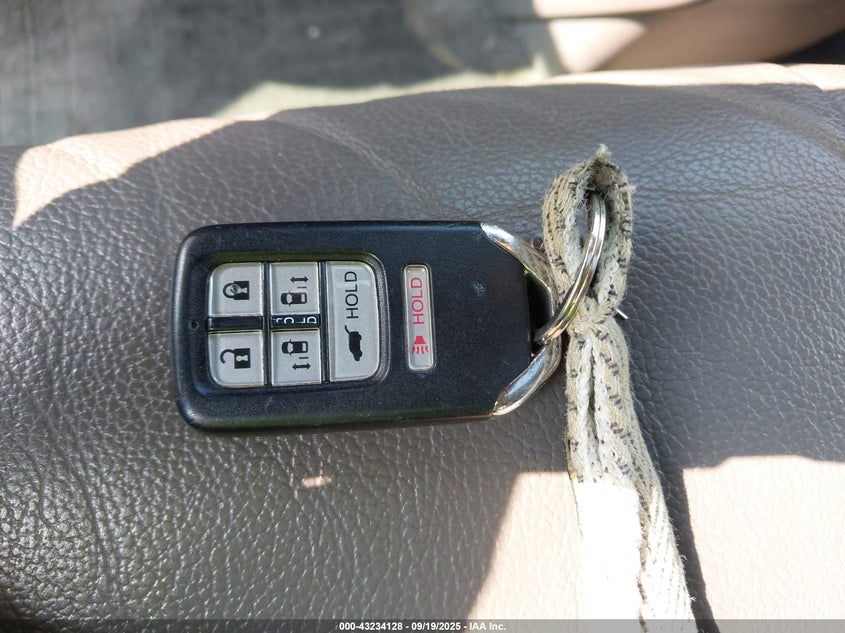 2016 Honda Odyssey Ex-L VIN: 5FNRL5H63GB043523 Lot: 43234128