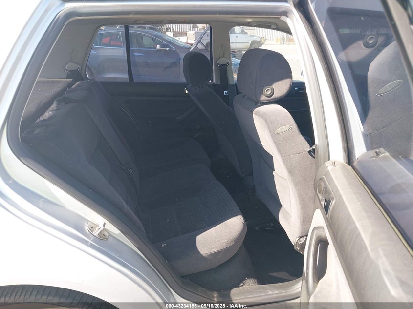 2000 Volkswagen Golf Gls 1.8L Turbo VIN: 9BWGH21J7Y4037695 Lot: 43234155