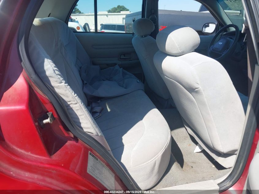 2001 Ford Crown Victoria VIN: 2FAFP73W31X117417 Lot: 43234247