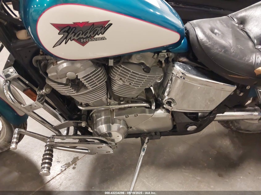 1994 Honda Vt1100 C VIN: 1HFSC1811RA800421 Lot: 43234296