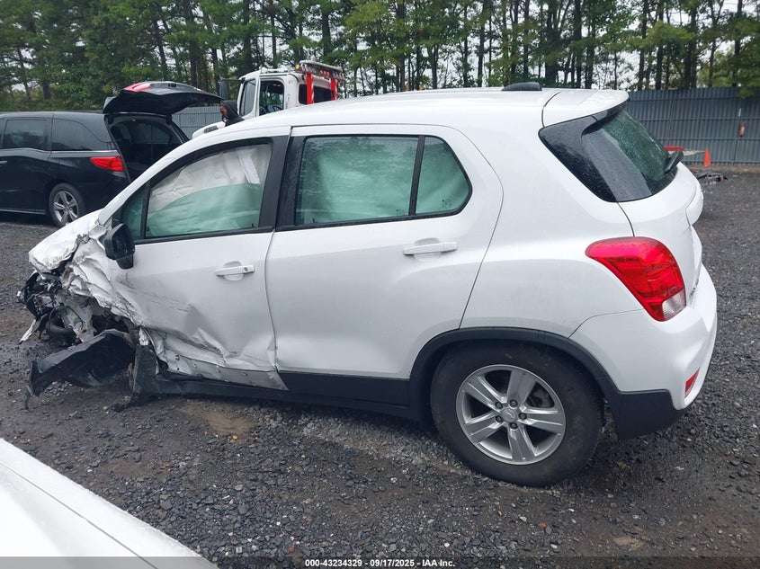 2019 Chevrolet Trax Ls VIN: 3GNCJNSBXKL134002 Lot: 43234329