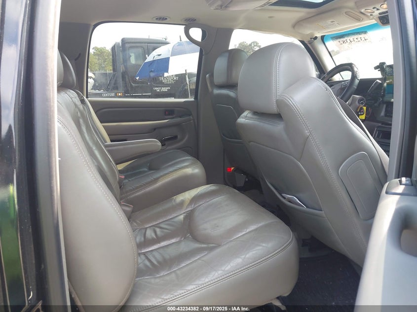 2004 GMC Yukon Xl 1500 Denali VIN: 1GKFK66U84J307194 Lot: 43234382