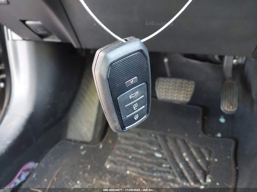 2023 Toyota Corolla Cross Hybrid S VIN: 7MUFBABG6PV005429 Lot: 43234477