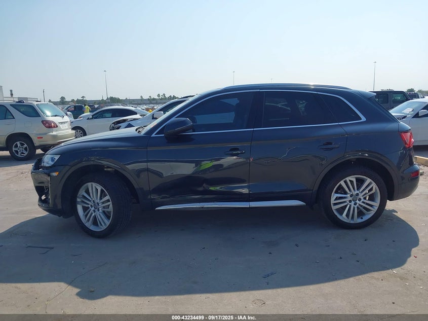 2018 Audi Q5 2.0T Premium/2.0T Tech Premium VIN: WA1CNAFY2J2073940 Lot: 43234499