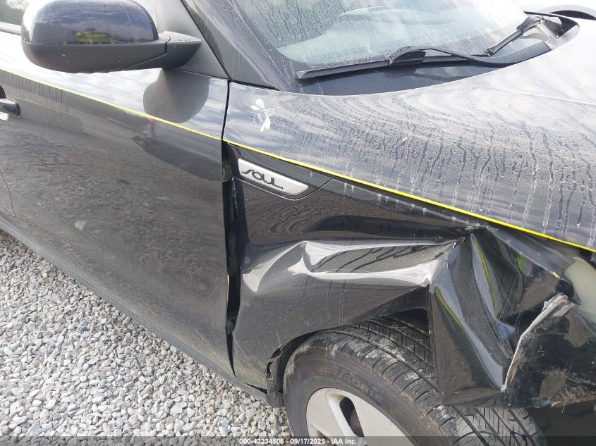 2015 Kia Soul VIN: KNDJN2A28F7768696 Lot: 43234506