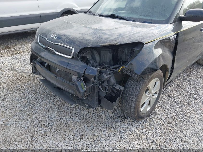 2015 Kia Soul VIN: KNDJN2A28F7768696 Lot: 43234506