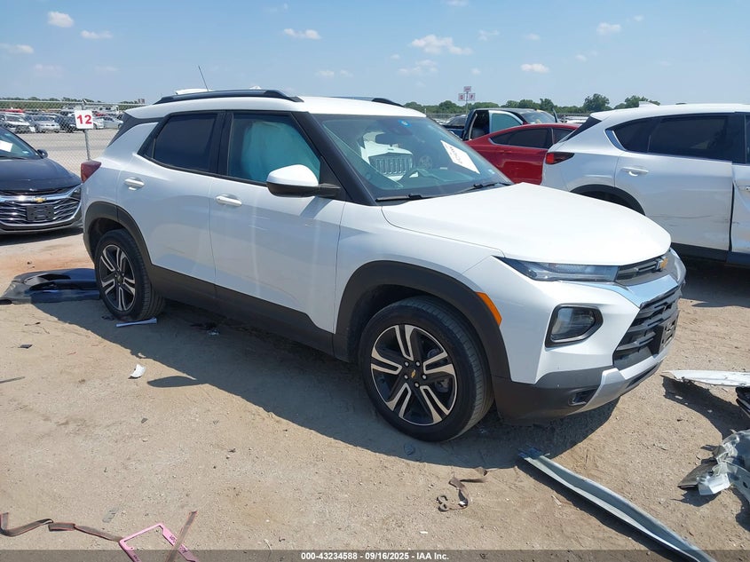 CHEVROLET TRAILBLAZER FWD LT