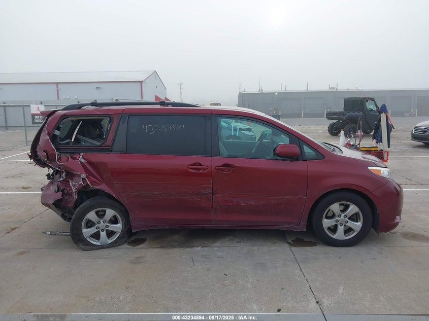 2015 Toyota Sienna Le 8 Passenger VIN: 5TDKK3DC6FS542850 Lot: 43234594