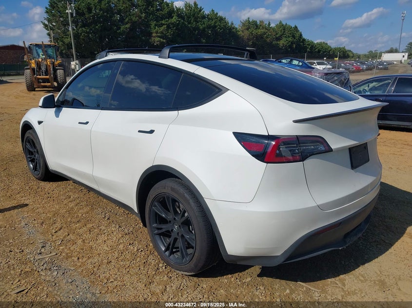 5YJYGDEE1LF010097 2020 TESLA MODEL Y photo no. 3