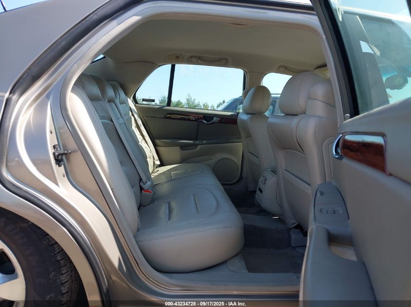 2001 Cadillac Deville Standard W/W20 VIN: 1G6KD54Y81U243711 Lot: 43234728