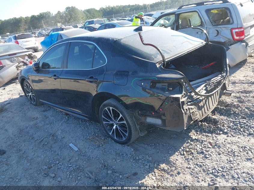 2020 TOYOTA CAMRY SE 4T1G11AK8LU939679