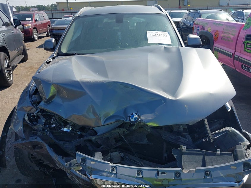 2015 BMW X3 XDRIVE28I - 5UXWX9C53F0D45390