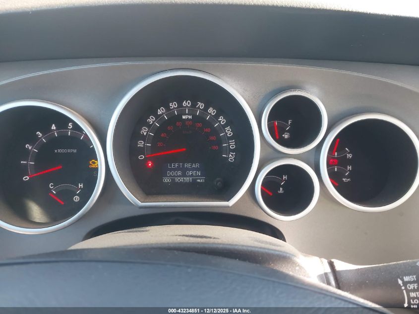 2016 Toyota Sequoia Limited 5.7L V8 VIN: 5TDKY5G11GS061619 Lot: 43234851