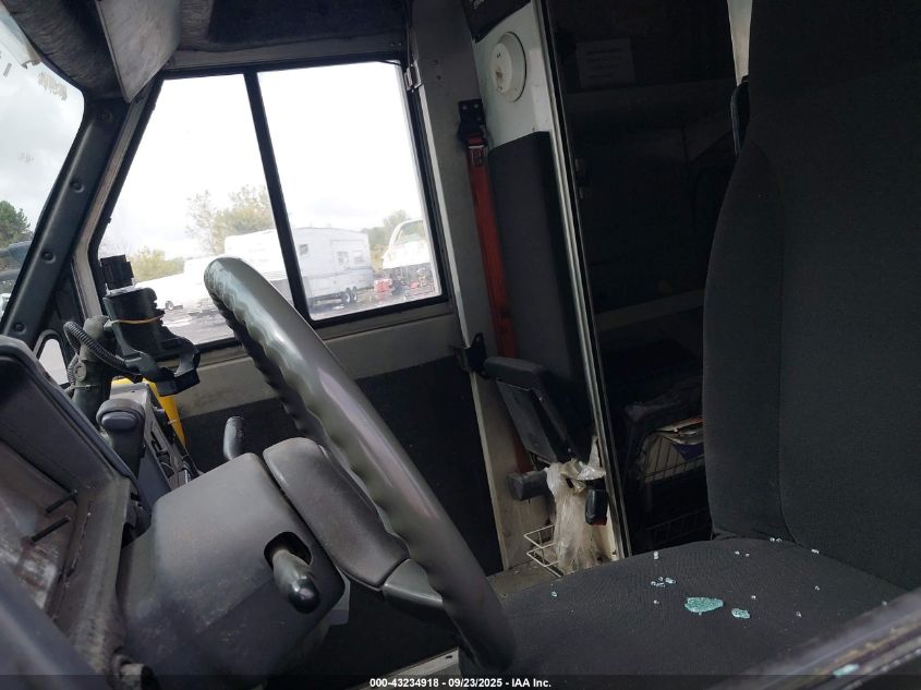 2018 Isuzu Reach VIN: JALB4T175J7W01776 Lot: 43234918