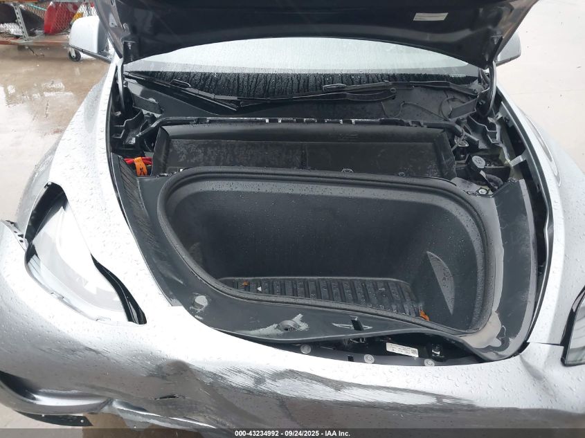 2024 Tesla Model Y Long Range Dual Motor All-Wheel Drive VIN: 7SAYGAEE6RF194446 Lot: 43234992