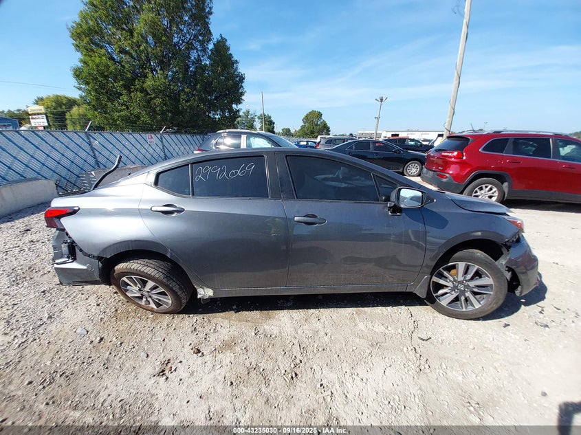 2020 Nissan Versa Sv Xtronic Cvt VIN: 3N1CN8EV6LL809921 Lot: 43235030