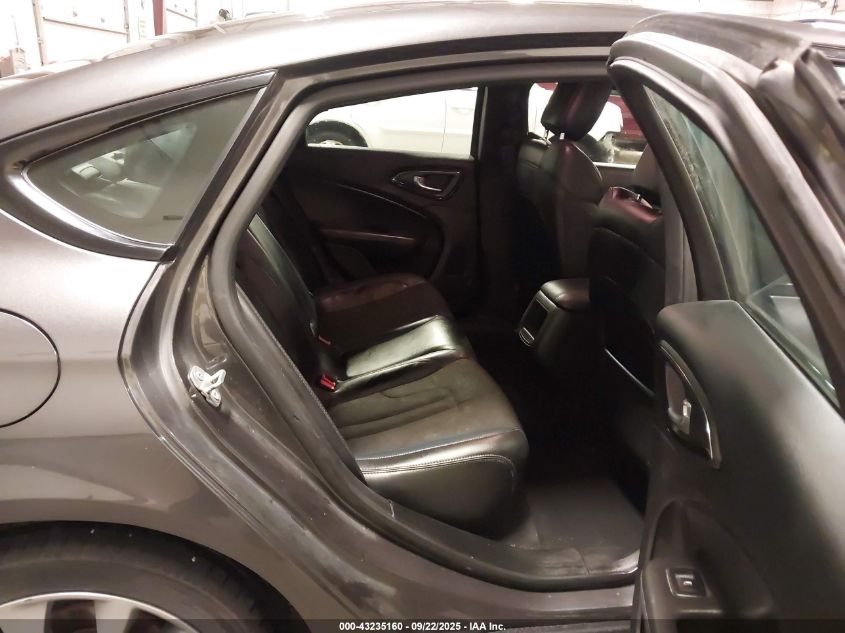 2015 Chrysler 200 S VIN: 1C3CCCBBXFN658106 Lot: 43235160