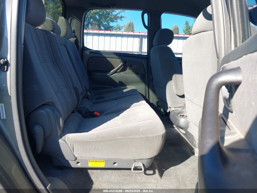 2004 Toyota Tundra Sr5 V8 VIN: 5TBDT44174S442451 Lot: 43235266