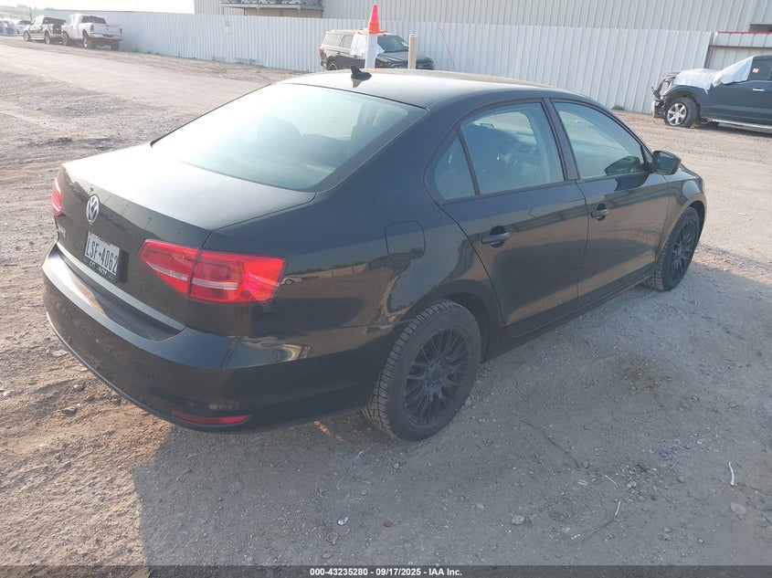 2015 VOLKSWAGEN JETTA 2.0L S 3VW1K7AJ4FM306829