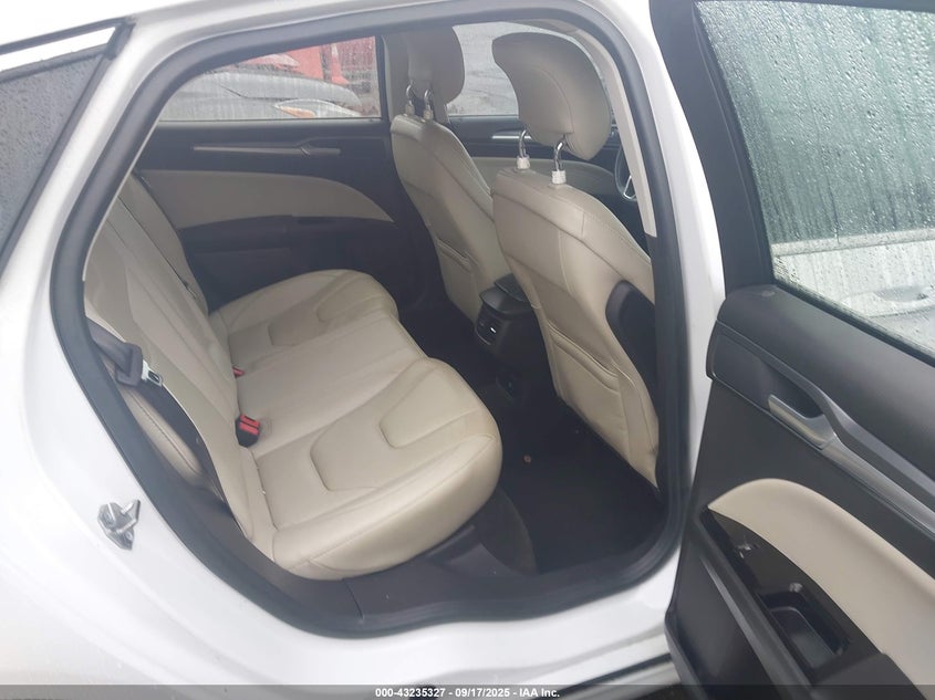 2015 Ford Fusion Hybrid Titanium VIN: 3FA6P0RU8FR116699 Lot: 43235327