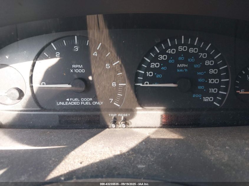 1999 Chrysler Town & Country Lx VIN: 1C4GP54G1XB884625 Lot: 43235535