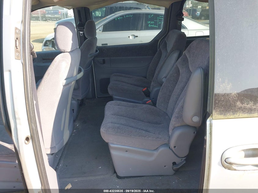 1999 Chrysler Town & Country Lx VIN: 1C4GP54G1XB884625 Lot: 43235535