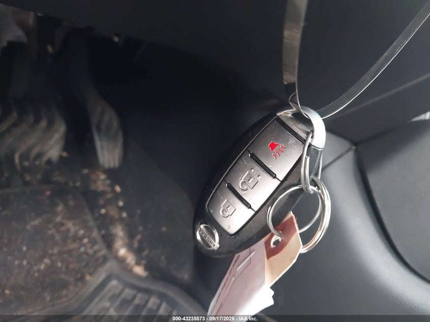 2016 NISSAN ROGUE SV - KNMAT2MV3GP620856