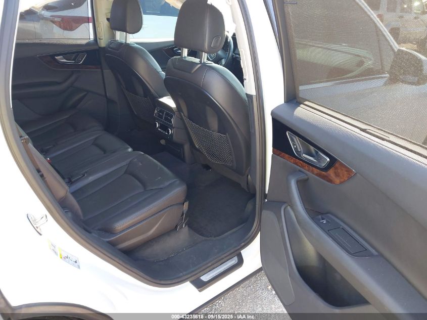 2017 Audi Q7 3.0T Premium VIN: WA1LABF77HD036647 Lot: 43235618