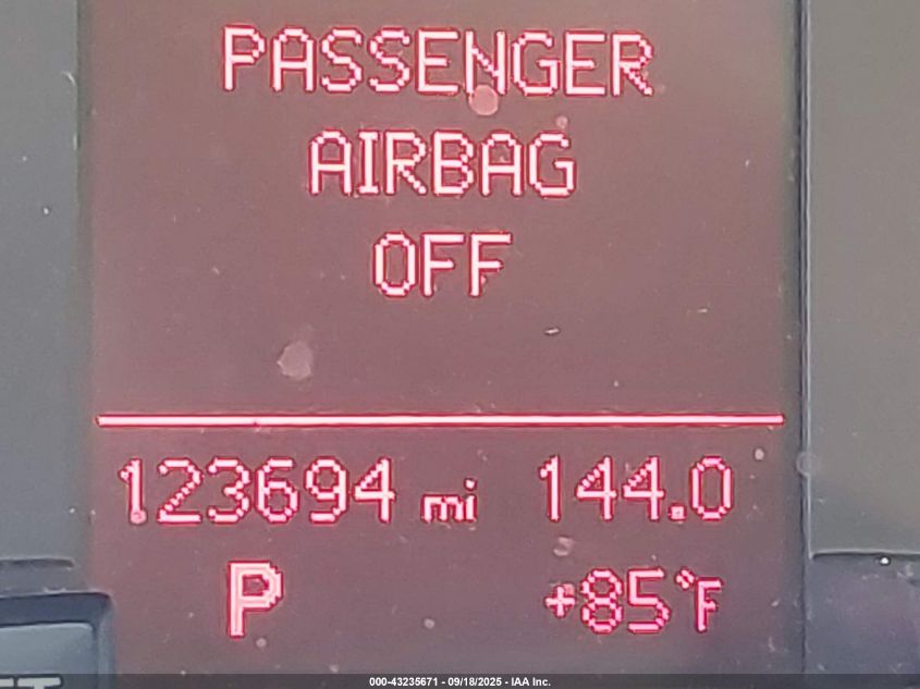 2010 Audi A4 2.0T Premium VIN: WAUAFAFL9AN048396 Lot: 43235671