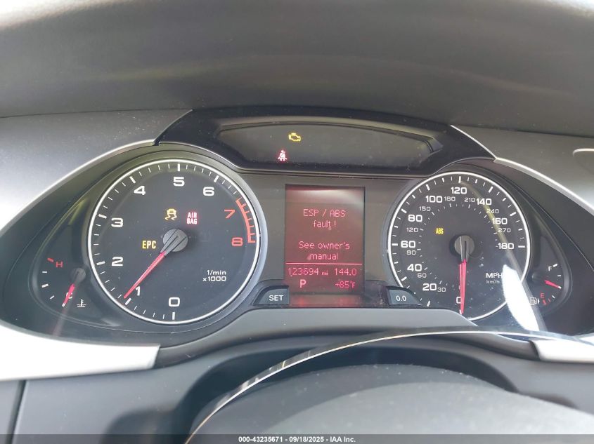 2010 Audi A4 2.0T Premium VIN: WAUAFAFL9AN048396 Lot: 43235671