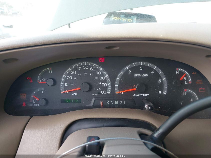 2003 Ford F-150 Lariat/Xlt VIN: 1FTRW08L13KC12449 Lot: 43235825