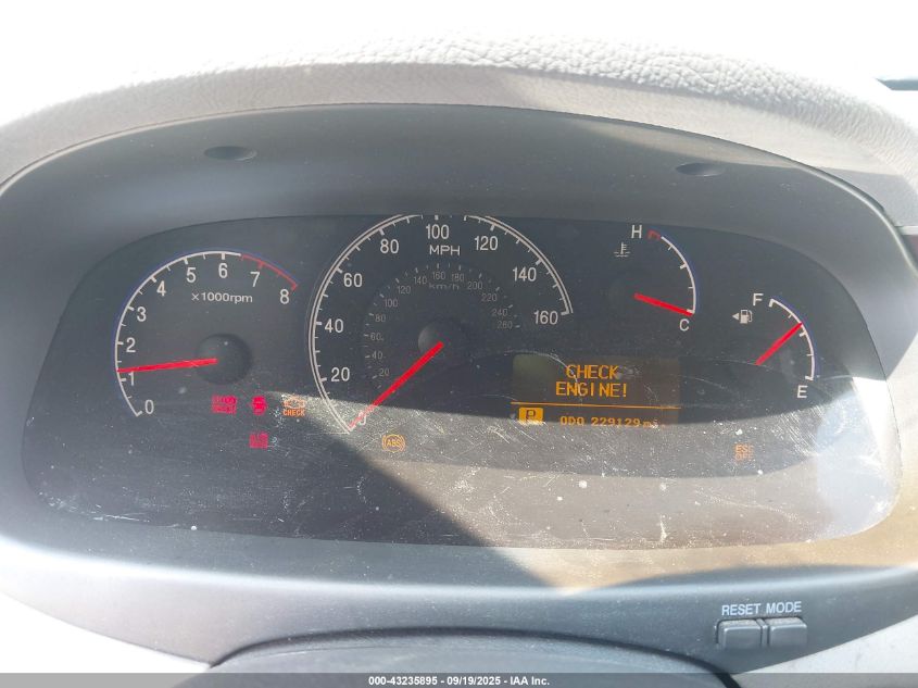 2006 Hyundai Azera Limited/Se VIN: KMHFC46F96A133634 Lot: 43235895