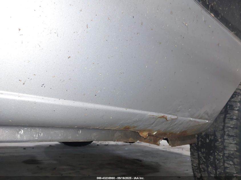 2001 Ford E-150 Xl/Xlt VIN: 1FMRE11L31HA92727 Lot: 43235980