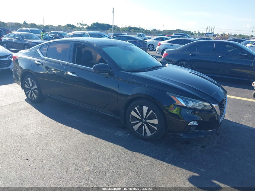 NISSAN ALTIMA 2.5 SV