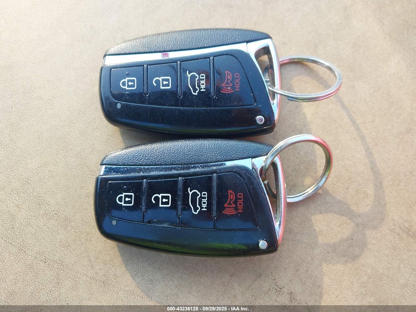 2018 Hyundai Santa Fe Sport 2.4L VIN: 5NMZU3LB5JH103569 Lot: 43236125