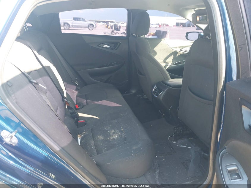 2019 CHEVROLET MALIBU LT - 1G1ZD5ST6KF123178