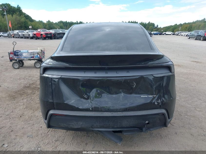 2026 Tesla Model Y VIN: 7SAYGDEE5TA439288 Lot: 43236214