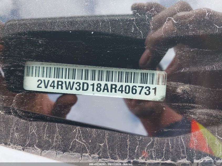 2010 Volkswagen Routan Se VIN: 2V4RW3D18AR406731 Lot: 43236297