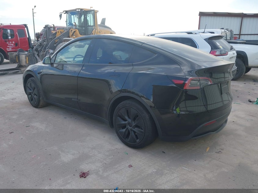 Vin: 7saygded9rf104506, lot: 43730879, tesla model y 20243