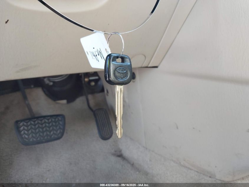 2001 Toyota Highlander V6 VIN: JTEGF21A210005973 Lot: 43236389