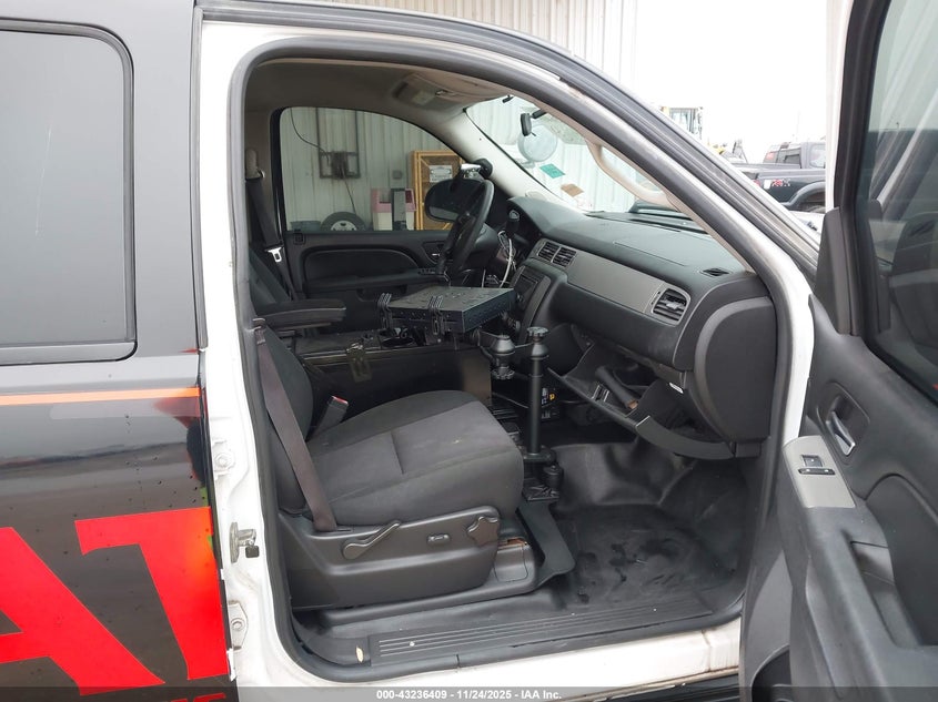 1GNLC2E08ER206010 2014 CHEVROLET TAHOE photo no. 5