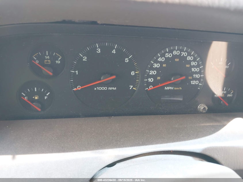 2000 Jeep Grand Cherokee Limited VIN: 1J4G258N4YC127862 Lot: 43236430