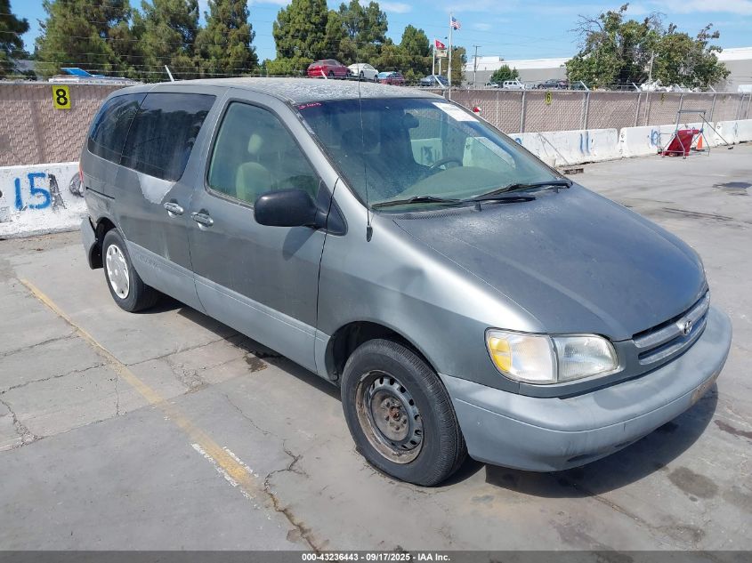 1998 Toyota Sienna Le VIN: 4T3GF13C8WU034331 Lot: 43236443