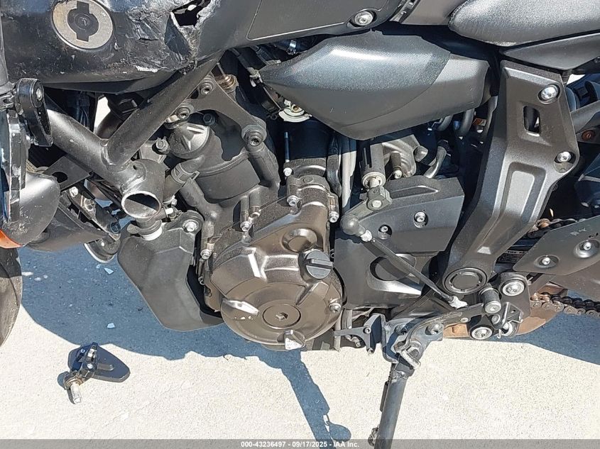 2018 Yamaha Mt07 VIN: JYARM27E1JA001626 Lot: 43236497
